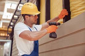 Siding Removal and Disposal in Seven Mile, AZ